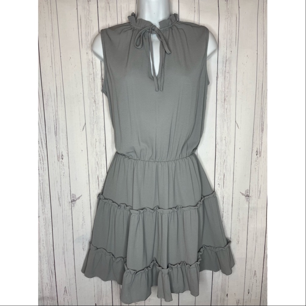 NEW Women’s Gray Size Small Sleeveless Boho Dress Tiered Skirt